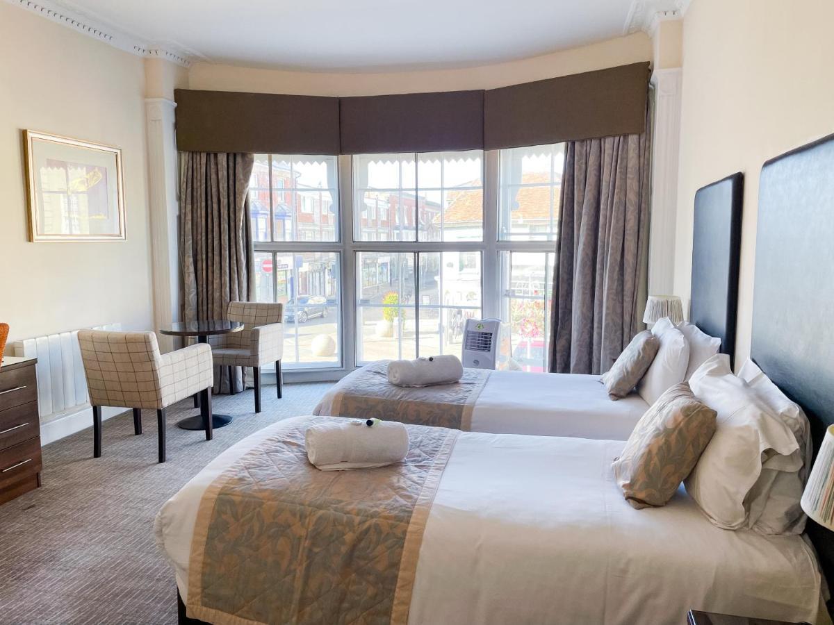 The Star And Garter Hotel Андовер Екстер'єр фото